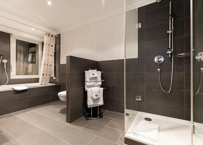 Hotell Central, & Lounge Bar Crans-Montana