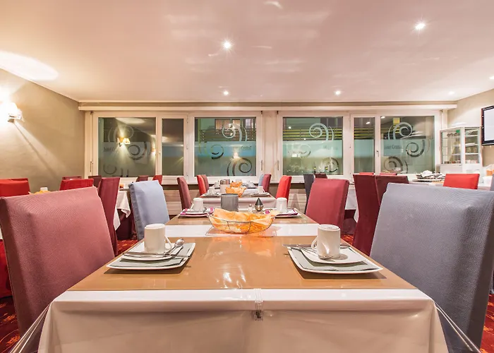 Hotel Central, & Lounge Bar Crans-Montana