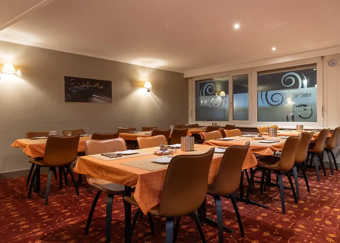 Hotel Central, & Lounge Bar