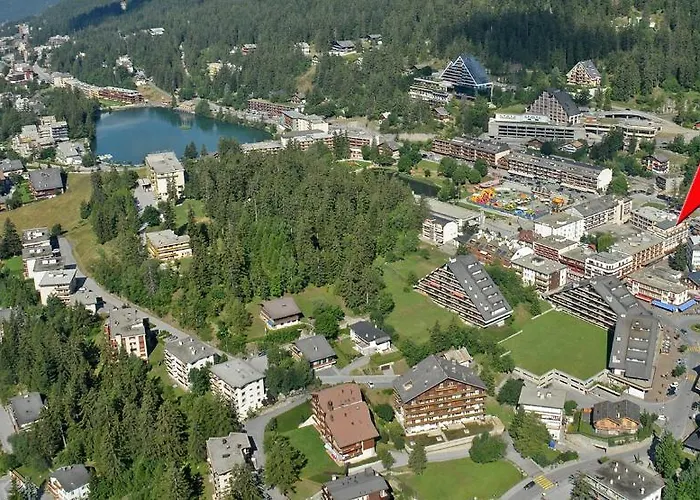 Hotel Central, & Lounge Bar