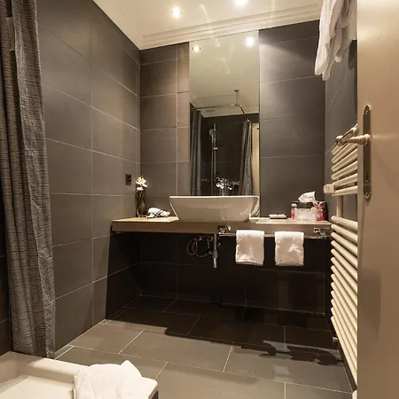 Szálloda Central, & Lounge Bar Crans-Montana