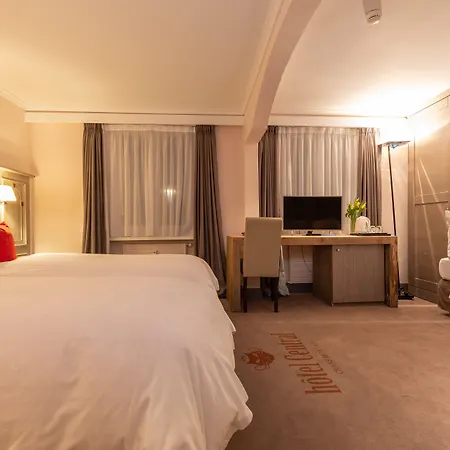 Central, & Lounge Bar Crans-Montana