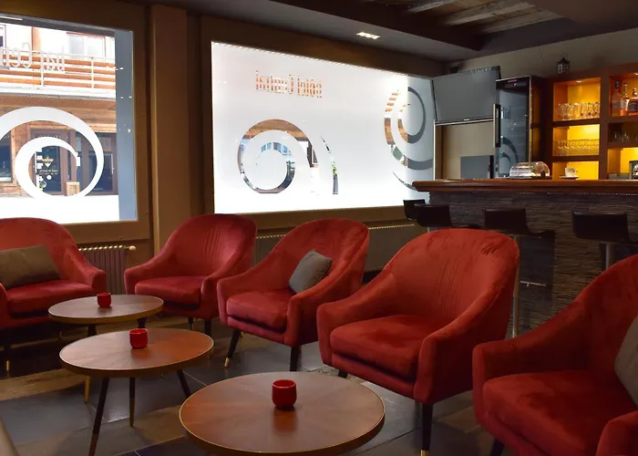 Central, & Lounge Bar Hotel Crans-Montana