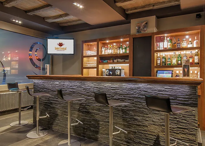 Central, & Lounge Bar Crans-Montana