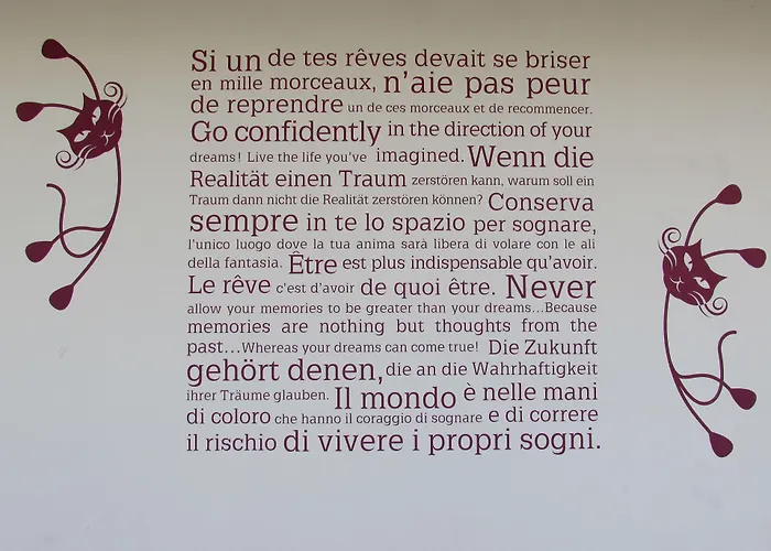 Central, & Lounge Bar Hotel Crans-Montana