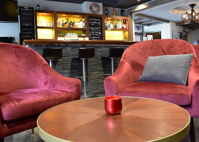 Central, & Lounge Bar 3* Crans-Montana