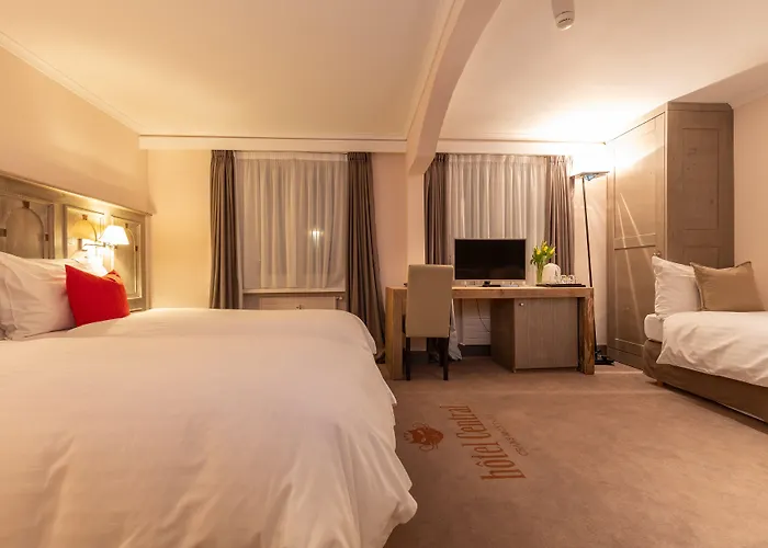 Central, & Lounge Bar Crans-Montana